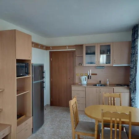 Appartement за гости на *